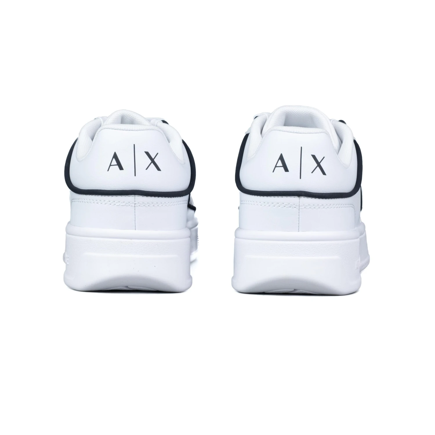 Armani Exchange Sneakers Bianco XUX256XV952 U652 6 Armani Exchange Sneakers Bianco XUX256XV952 U652 - immagine 4