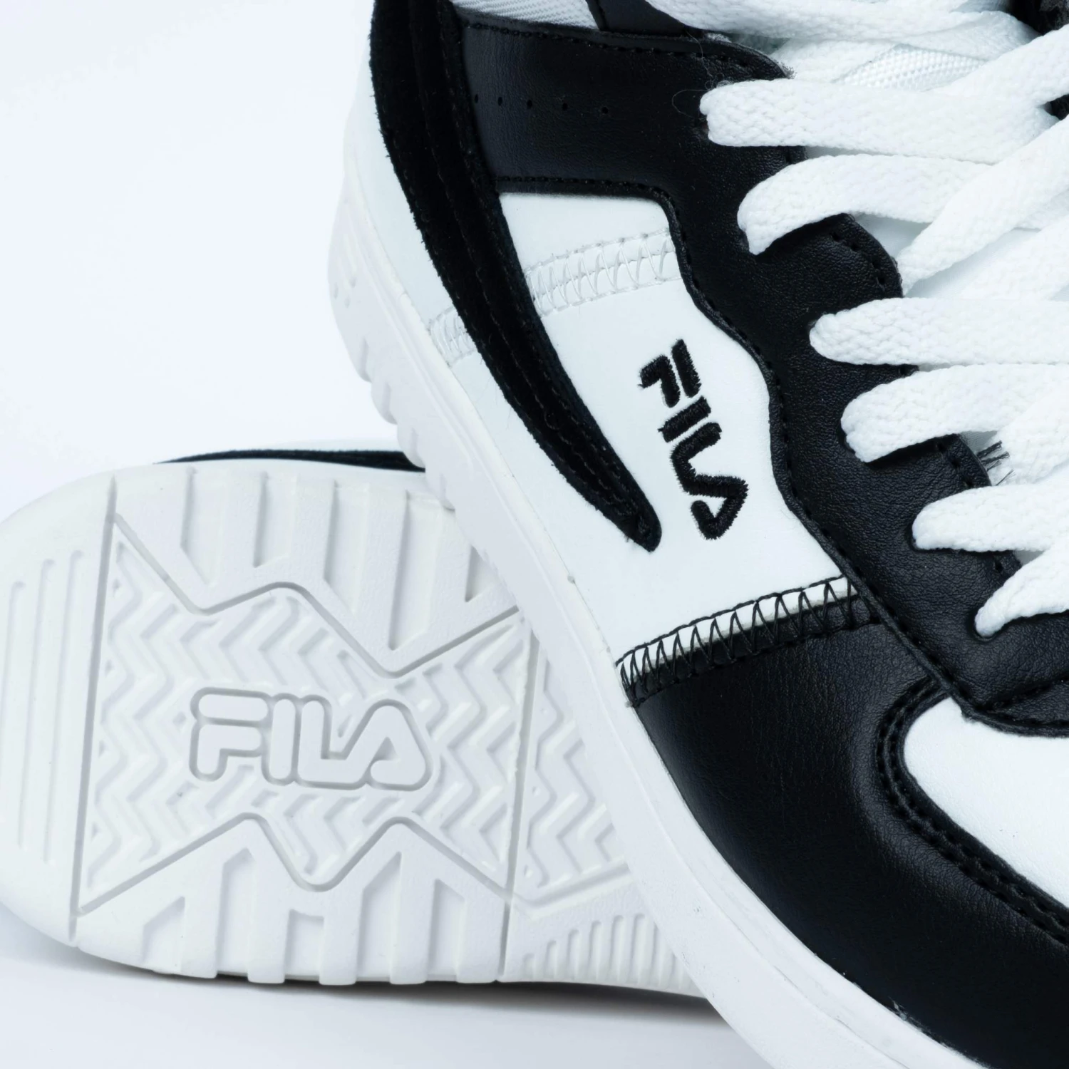 Fila Noclaf Mid Sneakers Bianco/Nero Fw0254-13036 7 Fila Noclaf Mid Sneakers Bianco/Nero Fw0254-13036 - immagine 5