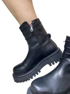 Gagliotta Alba Chiara Stivaletto Nero Road 02 -Gagliotta Foto 11 10 21 7 58 29 PM scaled 1