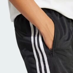 Adidas Pantaloncino Nero IU2425 -Gagliotta adidasPant 1